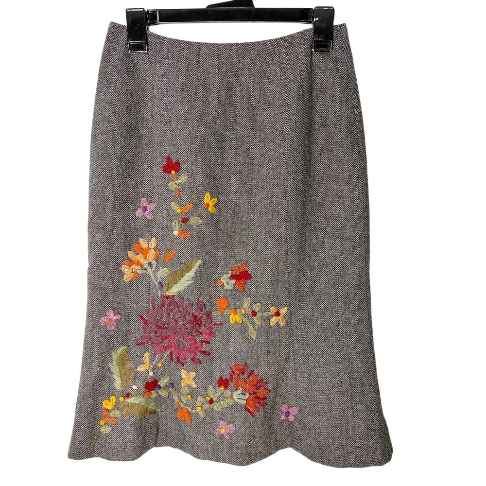 Harold's Sz 4 Wool Blend Fit Flare Line Skirt Embroidered Flowers Dark Academia